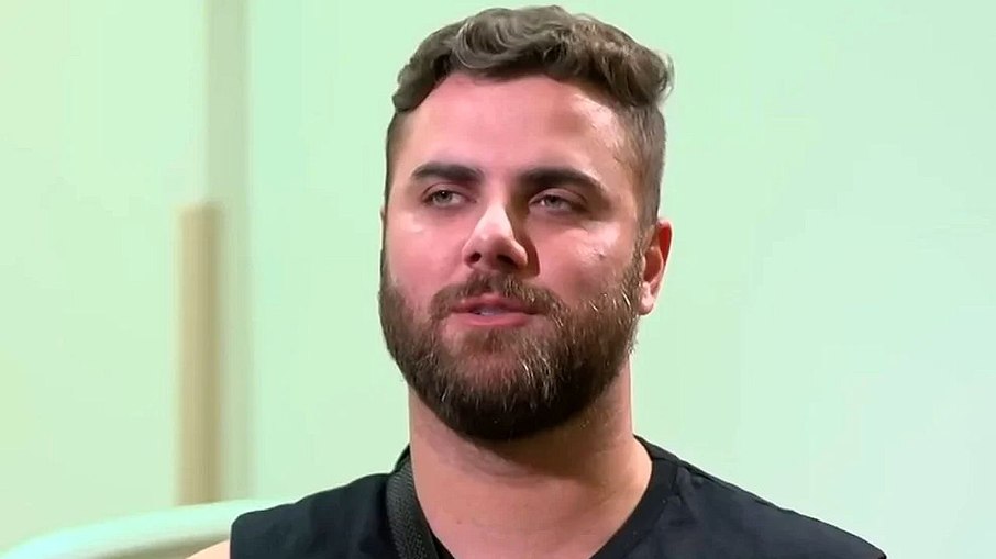 Zé Neto pediu desculpas a Anitta durante um podcast Zé Neto pediu desculpas a Anitta durante um podcast