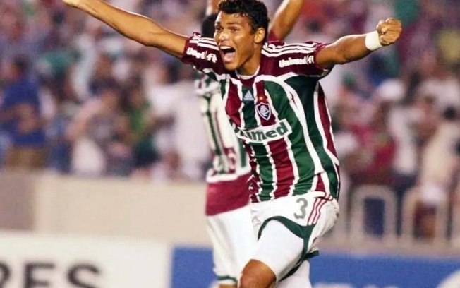 O ídolo tricolor Thiago Silva retorna para o Fluminense depois de 16 anos