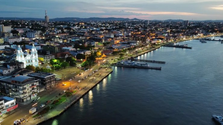 COP30%20come%C3%A7a%20em%20Bel%C3%A9m%20%C3%A0%20sombra%20dos%20estragos%20no%20Sul