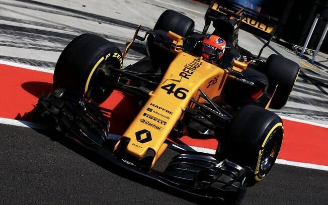 Robert Kubica, após seis anos, voltou a pilotar um carro de Fórmula 1, no caso, um Renault