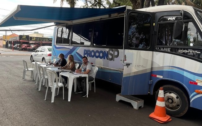 Compras e dívidas te preocupam? Procon Móvel atende em Araraquara hoje Compras e dívidas te preocupam? Procon Móvel atende em Araraquara hoje