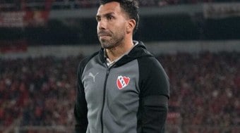 Ídolo, técnico Carlitos Tevez é oferecido ao Corinthians