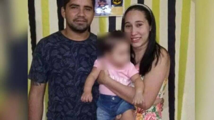 Ceará: Bebê é assassinada enquanto mamava em colo da mãe