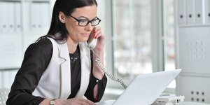 Mulheres lideram inadimplência e revelam nova realidade do país