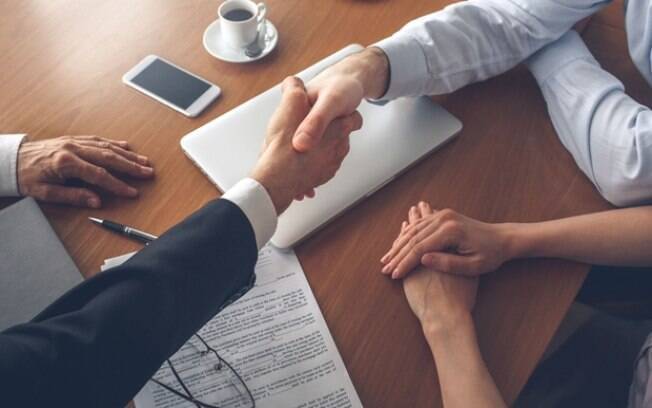 Empresas investem 50% a 65% no setor de compras