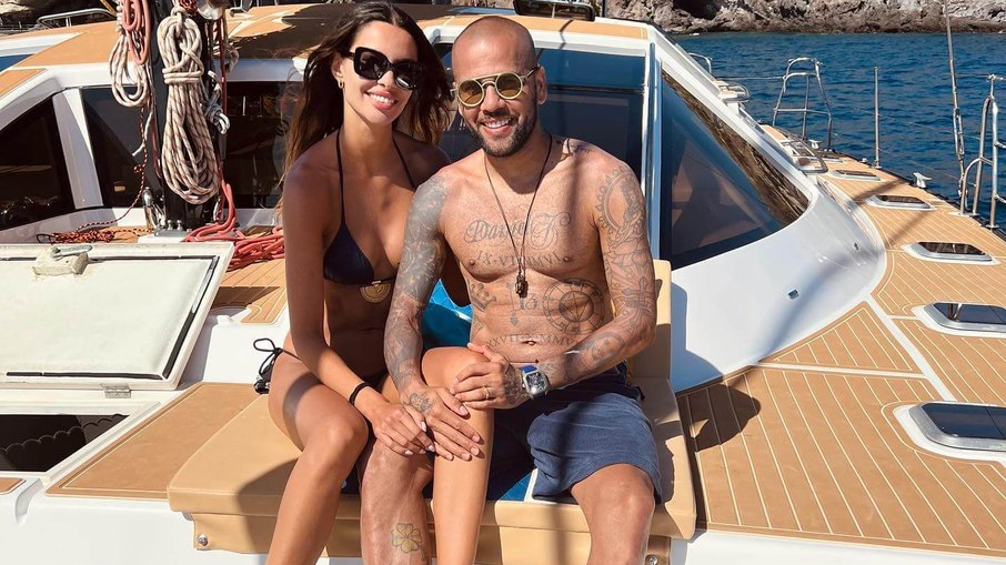 Joana Sanz e Daniel Alves viviam juntos em Barcelona