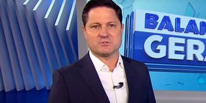 Record muda a programação às pressas após crescimento do SBT