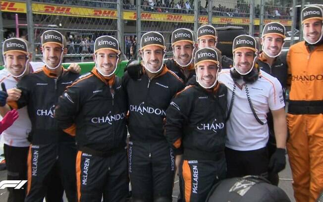 Equipe da McLaren faz homenagem a Fernando Alonso em sua última temporada na Fórmula 1