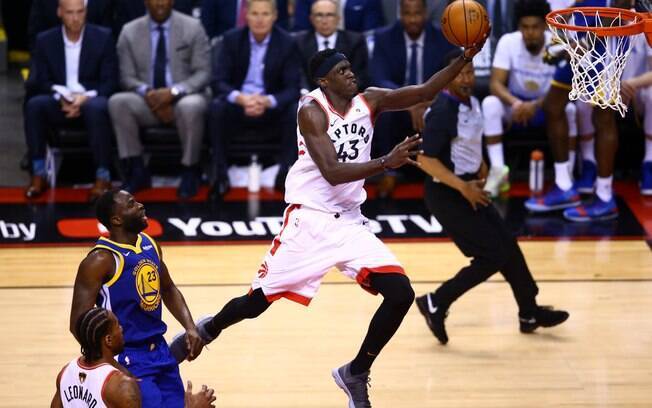 Toronto Raptors e Golden State Warriors disputam as finais da NBA na temporada 2018/19