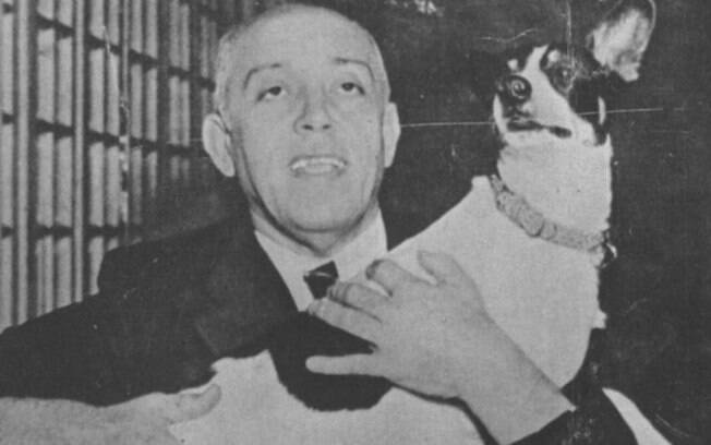 Amuleto em título e motivo de briga com rival: quem é Biriba, mascote do Botafogo que 'viralizou' na internet Amuleto em título e motivo de briga com rival: quem é Biriba, mascote do Botafogo que 'viralizou' na internet