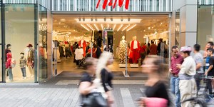 Proibição ao varejo de destruir roupas começa a valer na UE