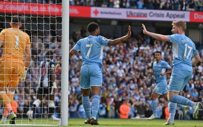 Manchester City bate o Newcastle e amplia vantagem na briga pelo título da Premier League