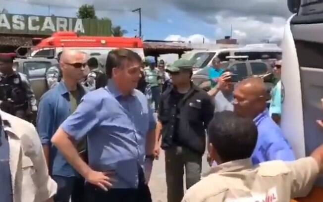 Bolsonaro passa férias em base militar na Bahia