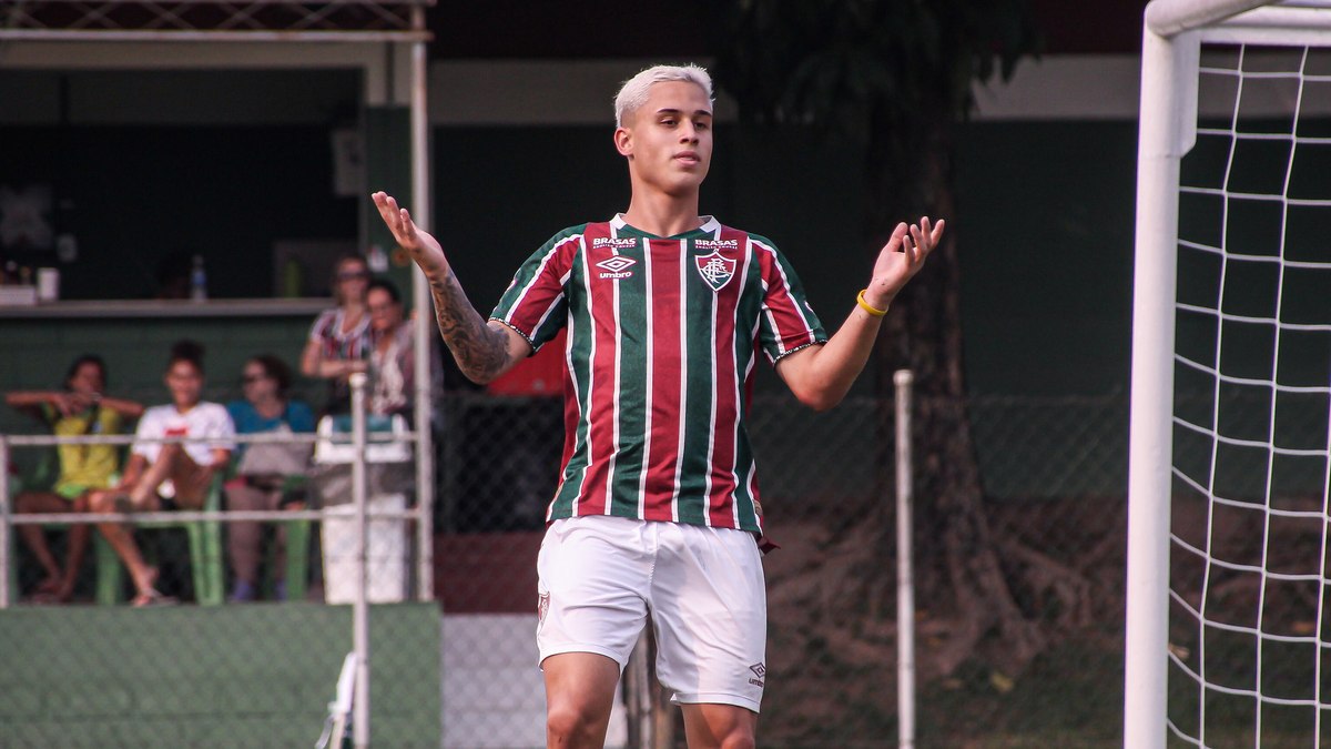 Arthur Wenderroscky está de saída do Fluminense