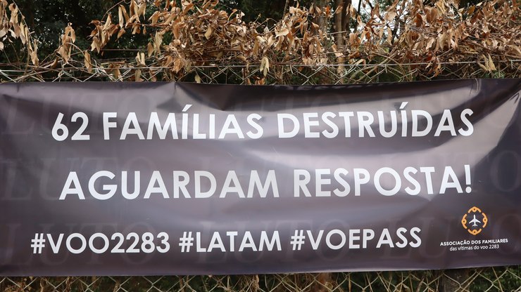 “Amores Além da Vida”: ato homenageia vítimas do voo 2283