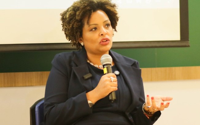 Mentalidade executiva influencia o PIB, aponta economista