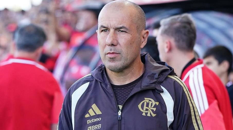 Leonardo Jardim tem problemas para escalar o Flamengo