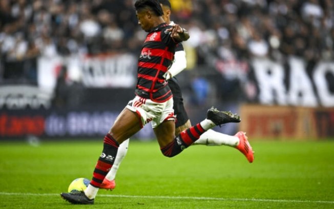 Bruno Henrique desabafa em sua rede social sobre expulsão Bruno Henrique desabafa em sua rede social sobre expulsão