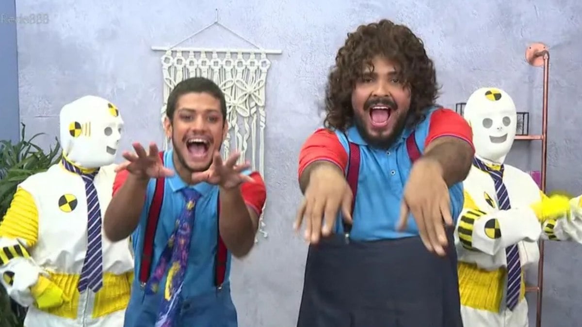 Gabriel Santana e Paulo Vieira reviveram 'Chiquititas' no 'Big Terapia' do 'BBB 23'