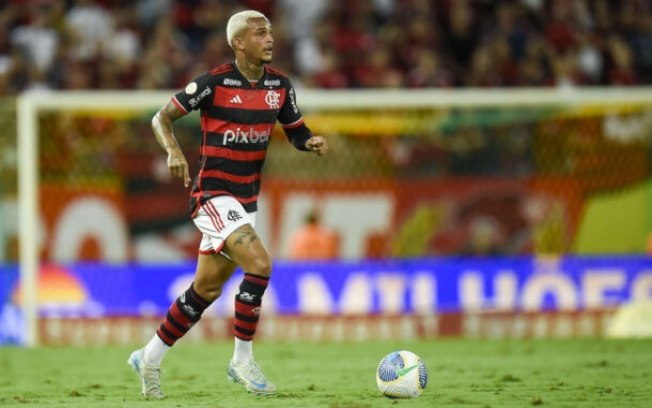 Wesley, lateral-direito do Flamengo Wesley, lateral-direito do Flamengo