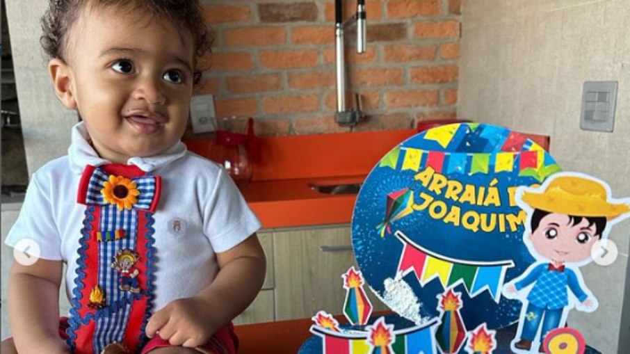 Joaquim, filho de Viviane Araújo completa 9 meses e ganha tema de festa junina para o aniversário 