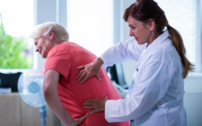 Idade é sinal de alerta para fratura vertebral, diz estudo