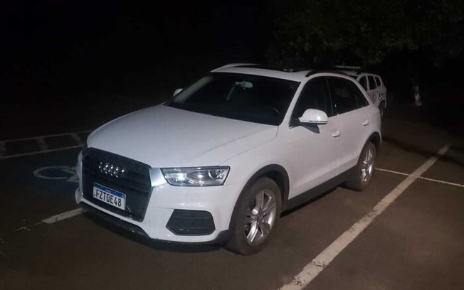 Audi furtado em Araraquara é recuperado pela PM em São Carlos