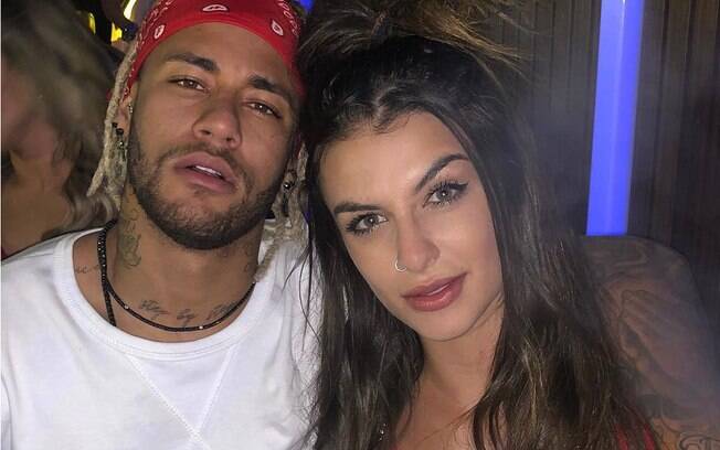 Bárbara Labres usa seu perfil do Instagram para compartilhar foto ao lado de Neymar, mas nega affair com o jogador