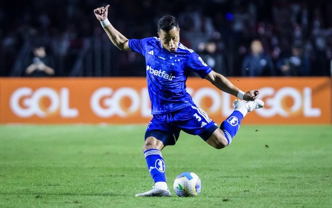 Marlon nega maldade após expulsão em derrota do Cruzeiro: ‘Erro de cálculo’