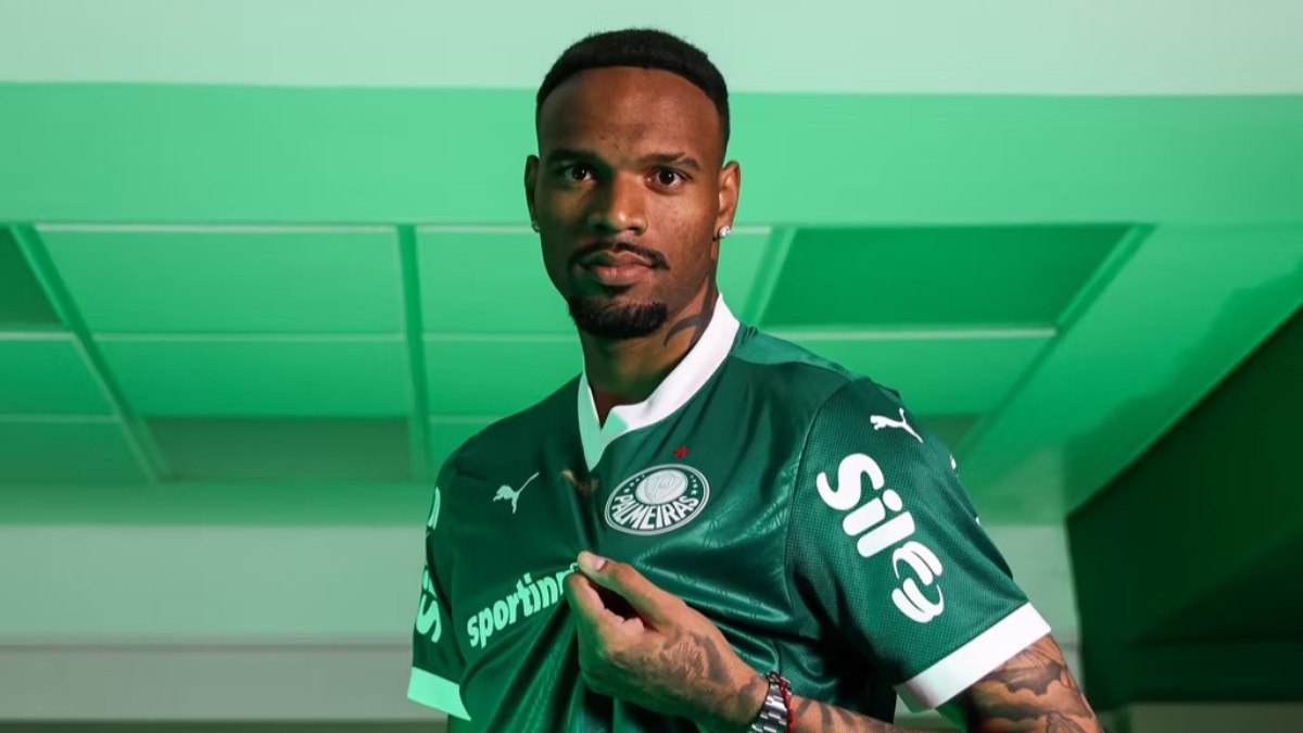 Carlos Miguel comenta provocação polêmica em apresentação no Palmeiras