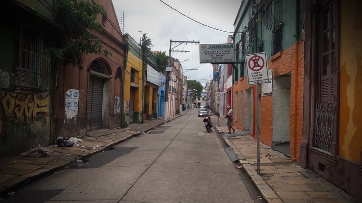 Racismo ambiental: sede da COP30 convive com precariedade em bairros de maioria negra