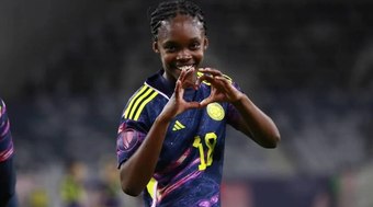 Linda%20Caicedo%20%C3%A9%20destaque%20da%20Col%C3%B4mbia%20na%20Copa%20Am%C3%A9rica