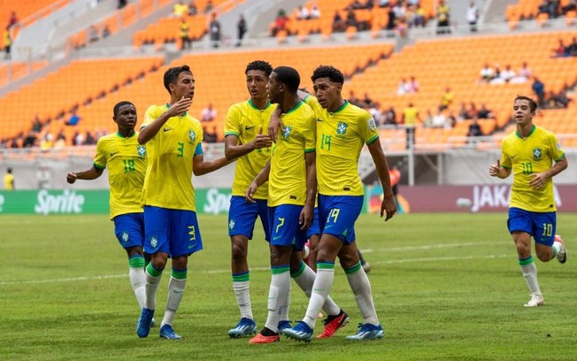 Brasil goleia Nova Caledônia, vence a primeira na Copa do Mundo Sub-17 e respira no grupo