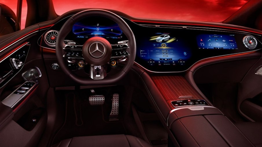 Interior do Mercedes-AMG EQE SUV Interior do Mercedes-AMG EQE SUV
