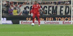 Palmeiras faz denúncia de racismo contra Carlos Miguel