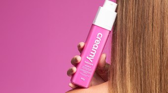 Marca de skincare anuncia lançamento de produto para cabelo