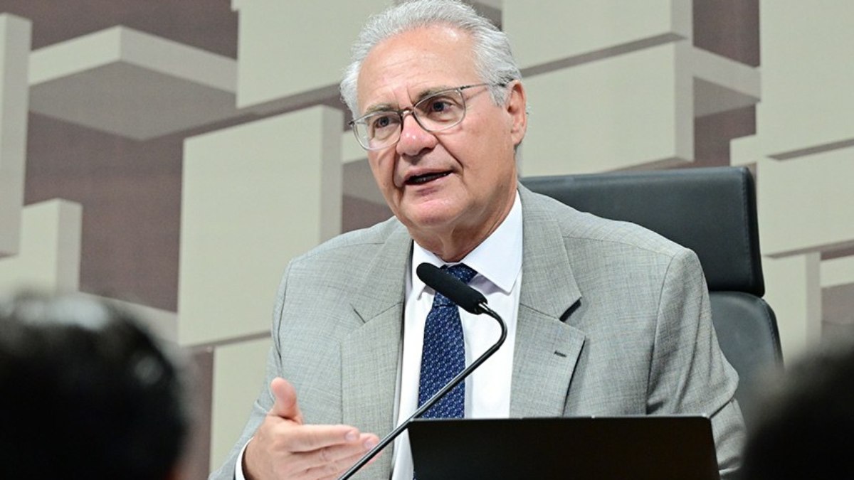 Renan Calheiros, presidente da CAE Renan Calheiros, presidente da CAE