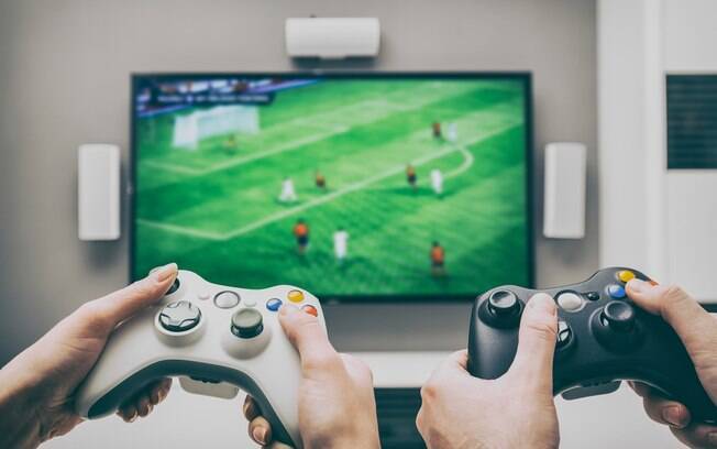 Compra online vs. jogos físicos: Vantagens e desvantagens de plataformas de  jogos como o Steam - Blog de esportes e jogos de computador