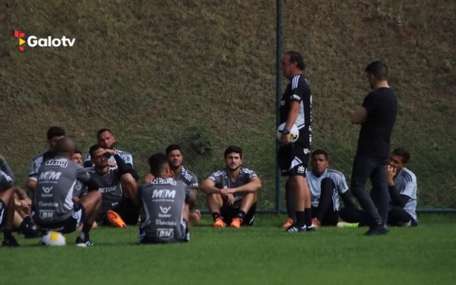 Conversas e treino intenso: Cuca prepara Atlético-MG para a Libertadores