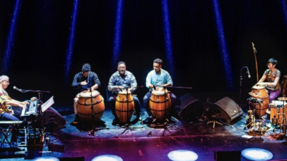 Hugo Fattoruso e o grupo Barrio Sur Hugo Fattoruso e o grupo Barrio Sur