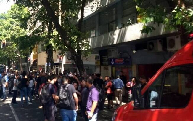 O prédio foi evacuado no Centro do Rio de Janeiro.