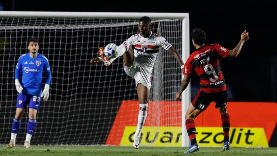 São Paulo e Flamengo se enfrentam neste sábado, pelo Brasileirão