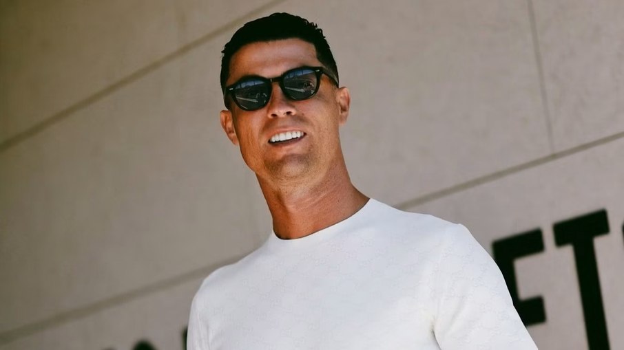 Portugal multa CR7: quantos segundos de salário pagam a punição?