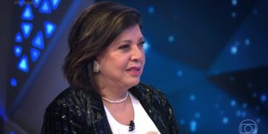 Roberta Miranda se emociona na TV ao lembrar abuso