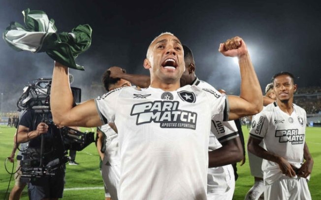 Marçal na época em que defendia as cores do Botafogo Marçal na época em que defendia as cores do Botafogo