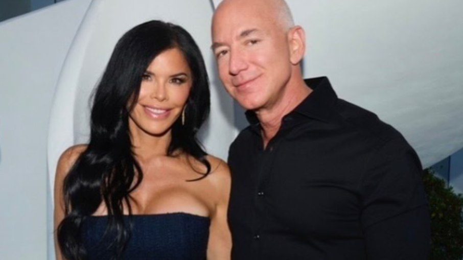 Jeff Bezos e Lauren Sánchez se casam em cerimônia luxuosa em Veneza Jeff Bezos e Lauren Sánchez se casam em cerimônia luxuosa em Veneza