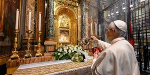 Leão XIV: o que o novo papa pensa sobre a população LGBT?