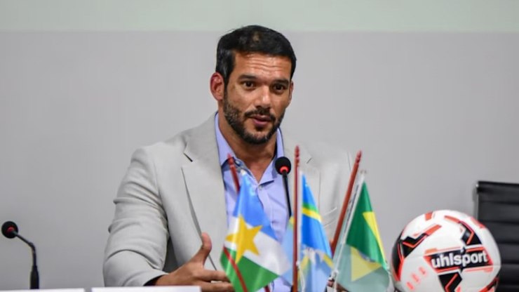 Samir Xaud é eleito presidente da CBF
