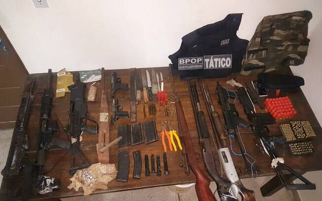 Armas apreendidas após tentativa de resgate em prisão na região metropolitana de Belém, no Pará
