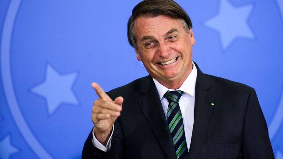 Presidente Jair Bolsonaro anunciou que Petrobras reajustará novamente os combustíveis 